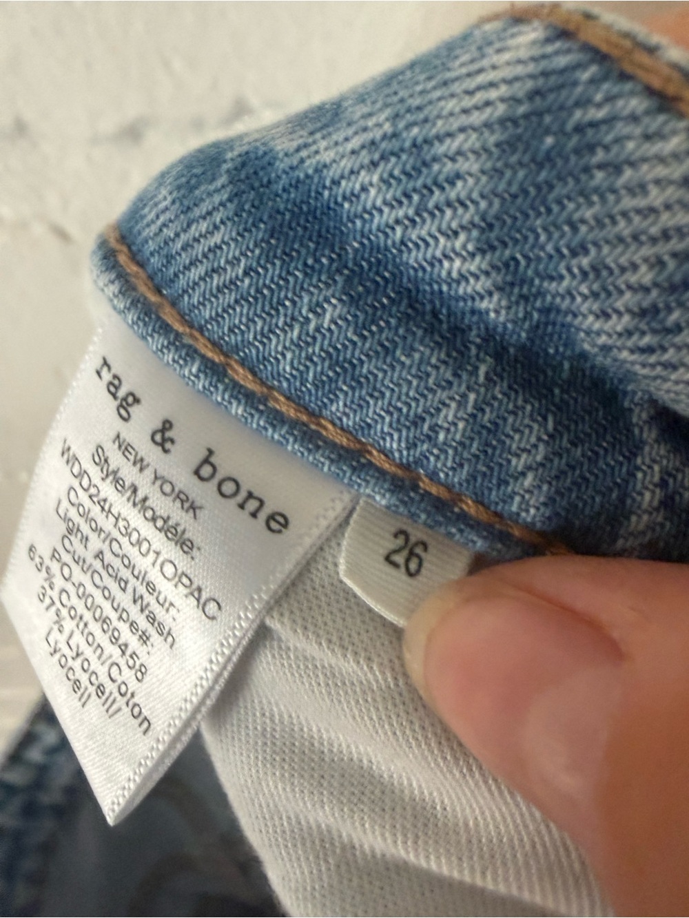 Rag & Bone Jeans Lori Mid-Rise Wide Leg in Light Acid Wash - Picture 7 of 9
